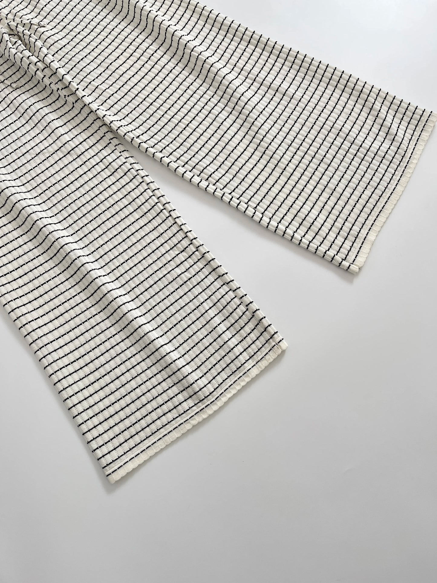 Vêtements pour femmes, nouvelle collection pantalon en tricot à rayures texturé