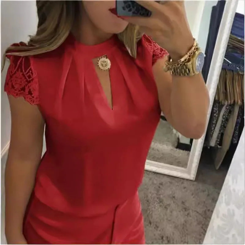 Chemises pour femmes col haut dos en V
