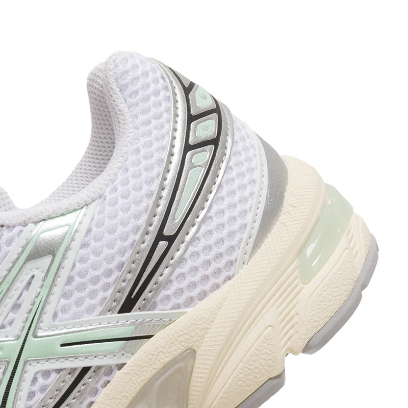 Chaussures BLANCHES de sport Asics pour femmes Gel-1130