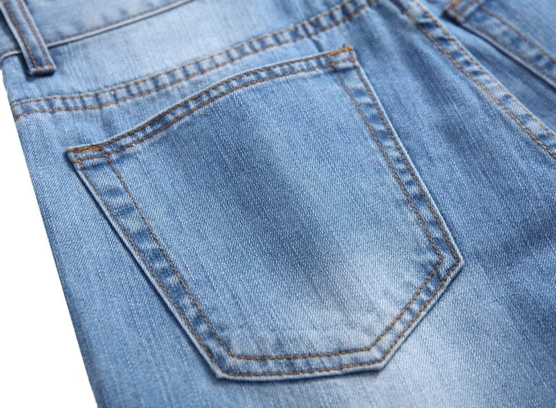 Pantalon pour homme coupe slim, déchiré