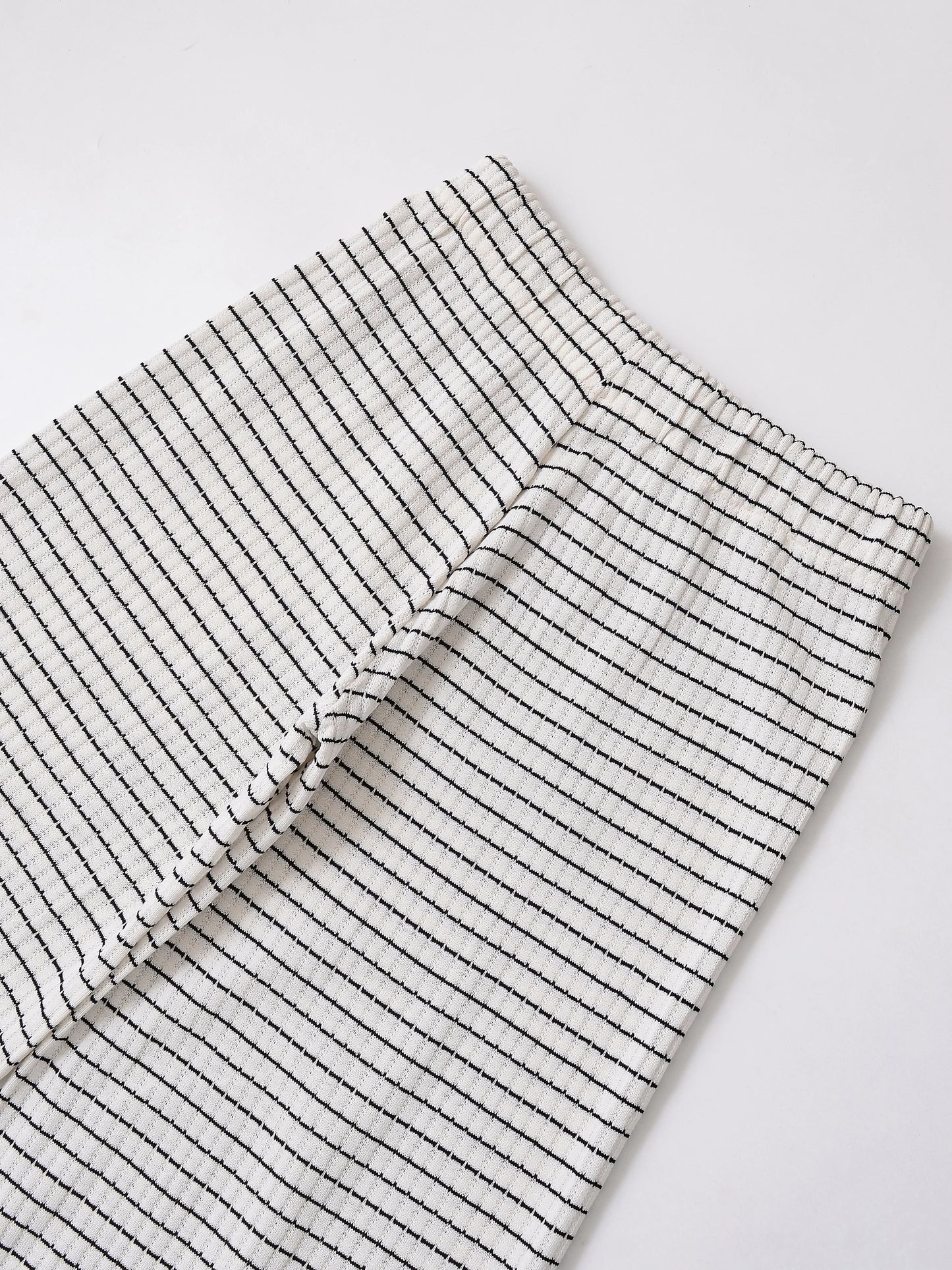 Vêtements pour femmes, nouvelle collection pantalon en tricot à rayures texturé
