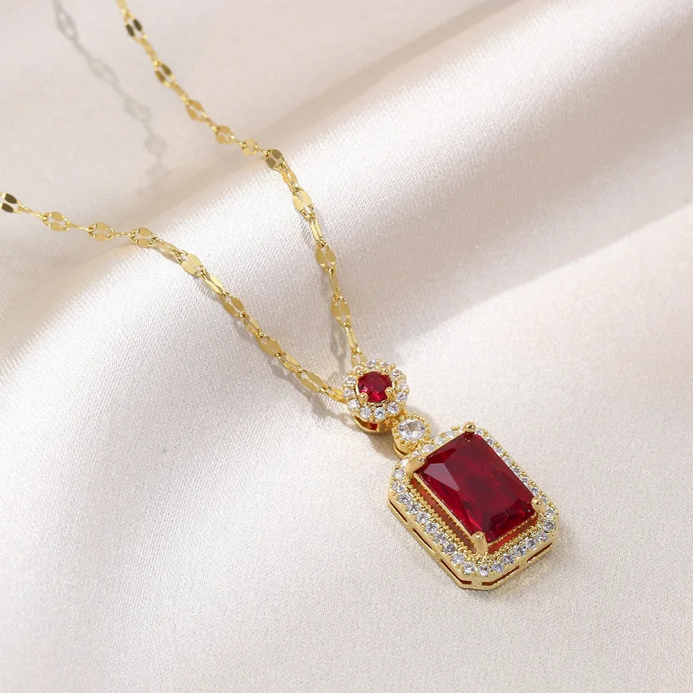 Ensemble de boucles d'oreilles, collier et bagues couleur émeraude de luxe pour femme en acier inoxydable