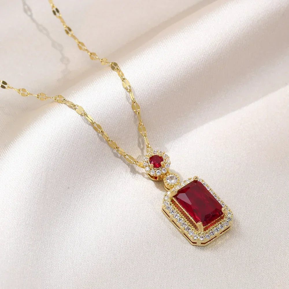 Ensemble de boucles d'oreilles, collier et bagues couleur émeraude de luxe pour femme en acier inoxydable