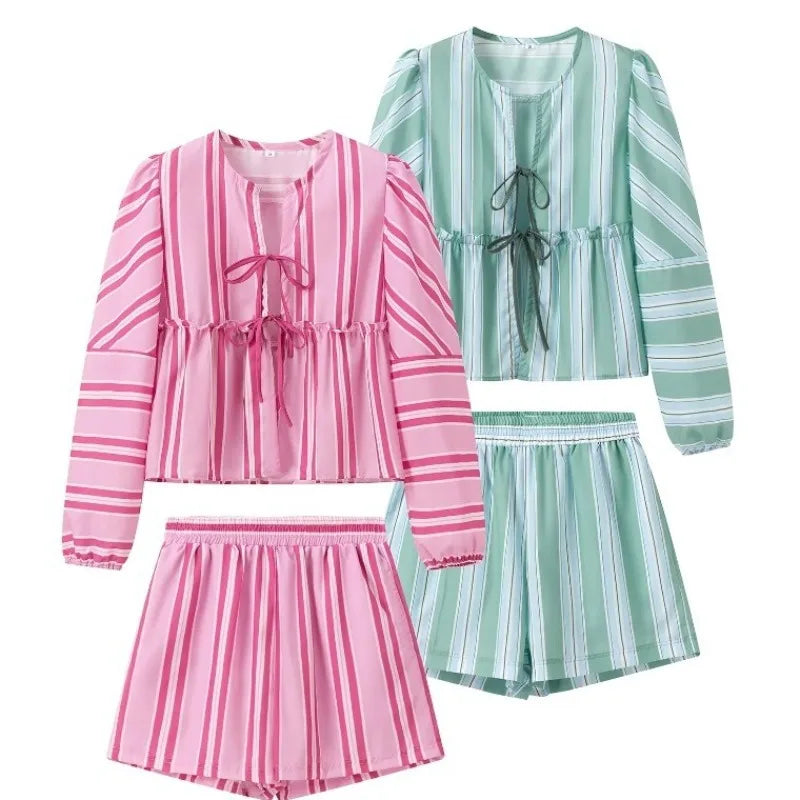 ensemble à 2 pièces chemise et shorts pour femmes.