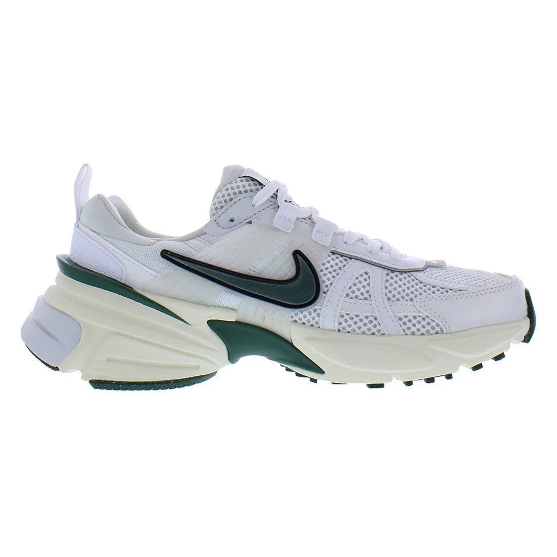 Baskets MIXTES Nike V2K Run blanches